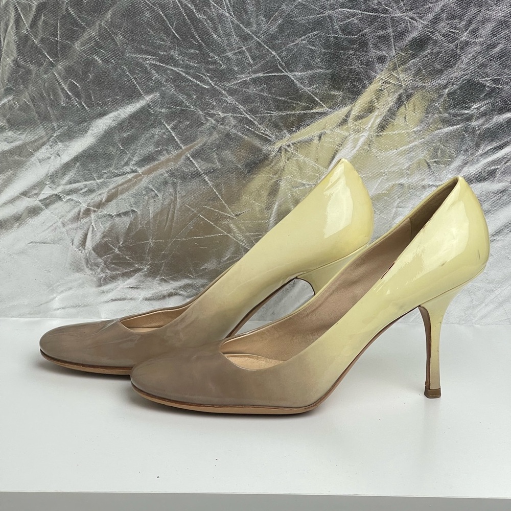 Prada Patent Leather Ombre Pump Heels - Picture 5 of 15